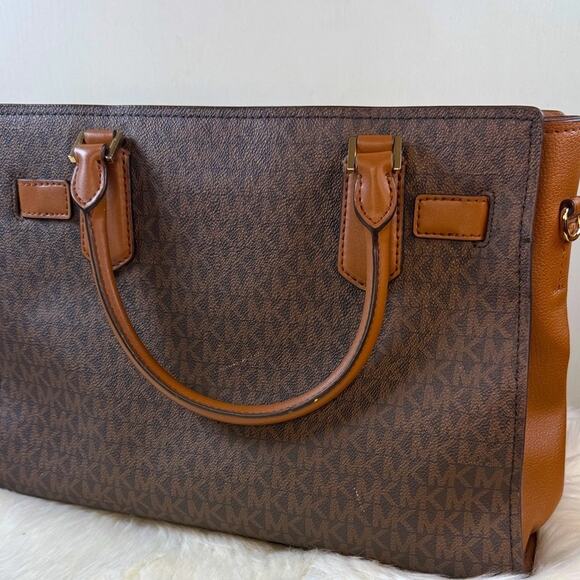 Michael Kors Hamilton Medium Logo Satchel - Picture 9 of 15